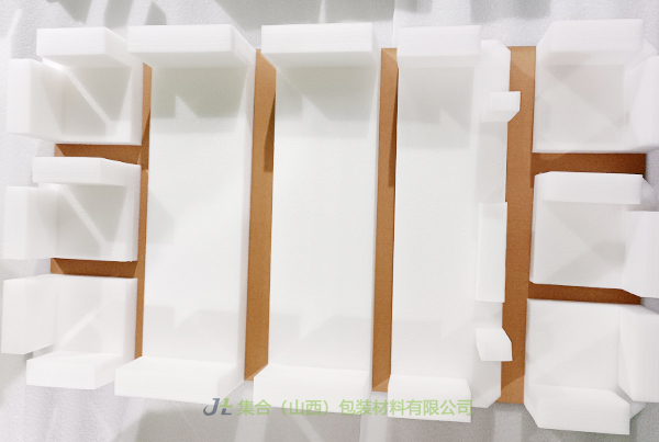 珍珠棉与瓦楞纸复合
